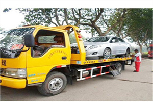 山阳区附近24小时汽车拖车服务热线